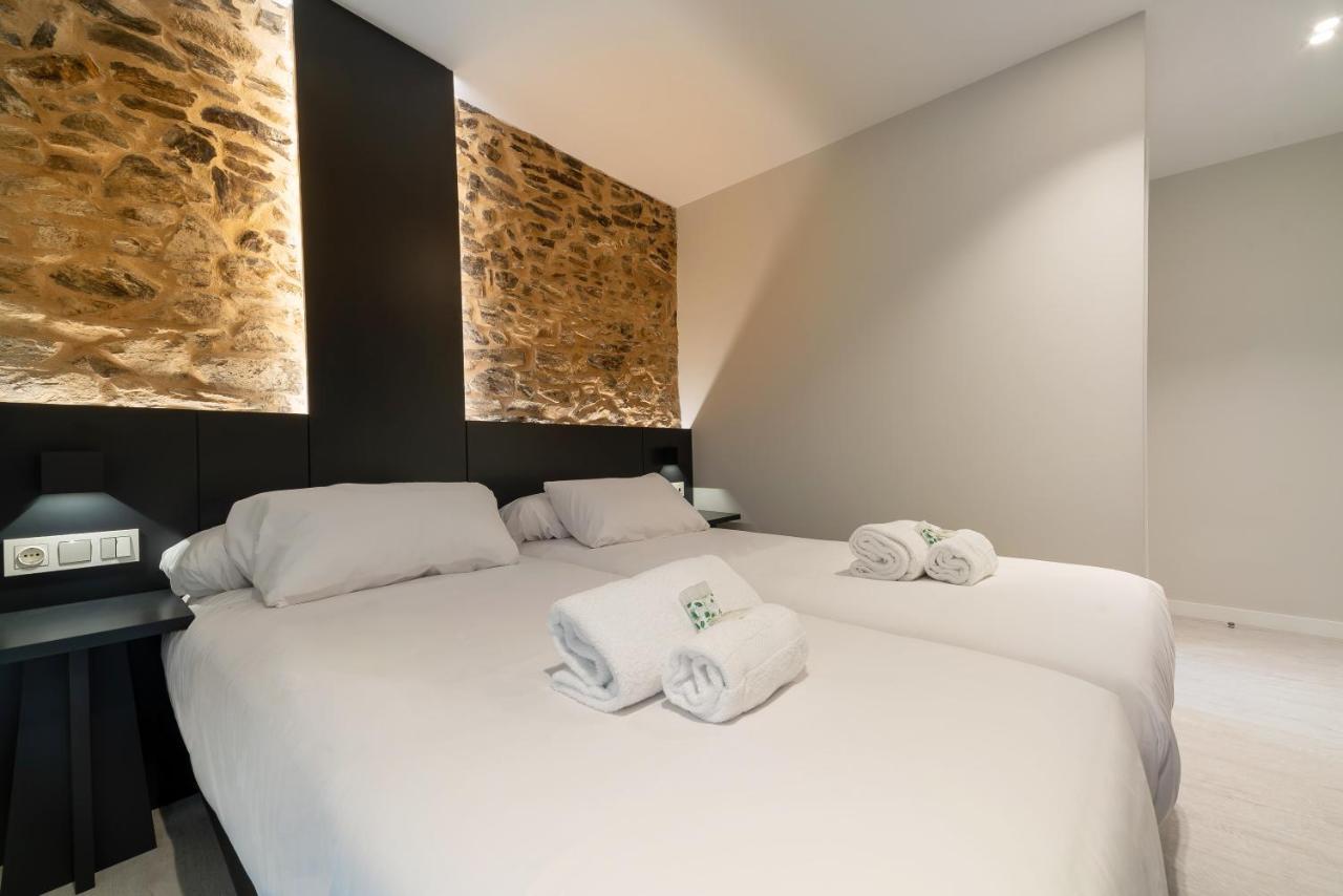 Ultreia Seven Rooms By Adelolo Santiago de Compostela Luaran gambar